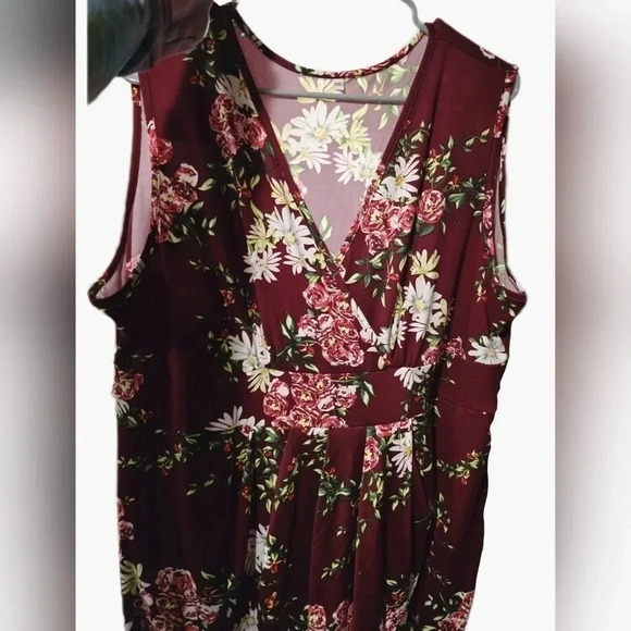 Amazon, XXL, Burgundy Sleeveless Floral Wrap Dress - Picture 4 of 7